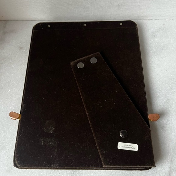 Solid Brass Photo Frame 6.5”x8.5” Vintage for 5”x7” photo.. - Picture 12 of 16